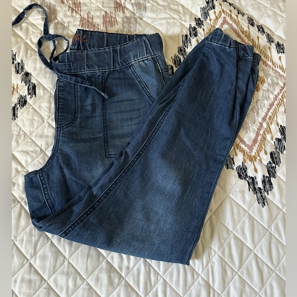 Jean Joggers for Women Denim Ripped Loose High Waisted Stretch Drawstring. Sz 10 - Picture 2 of 11